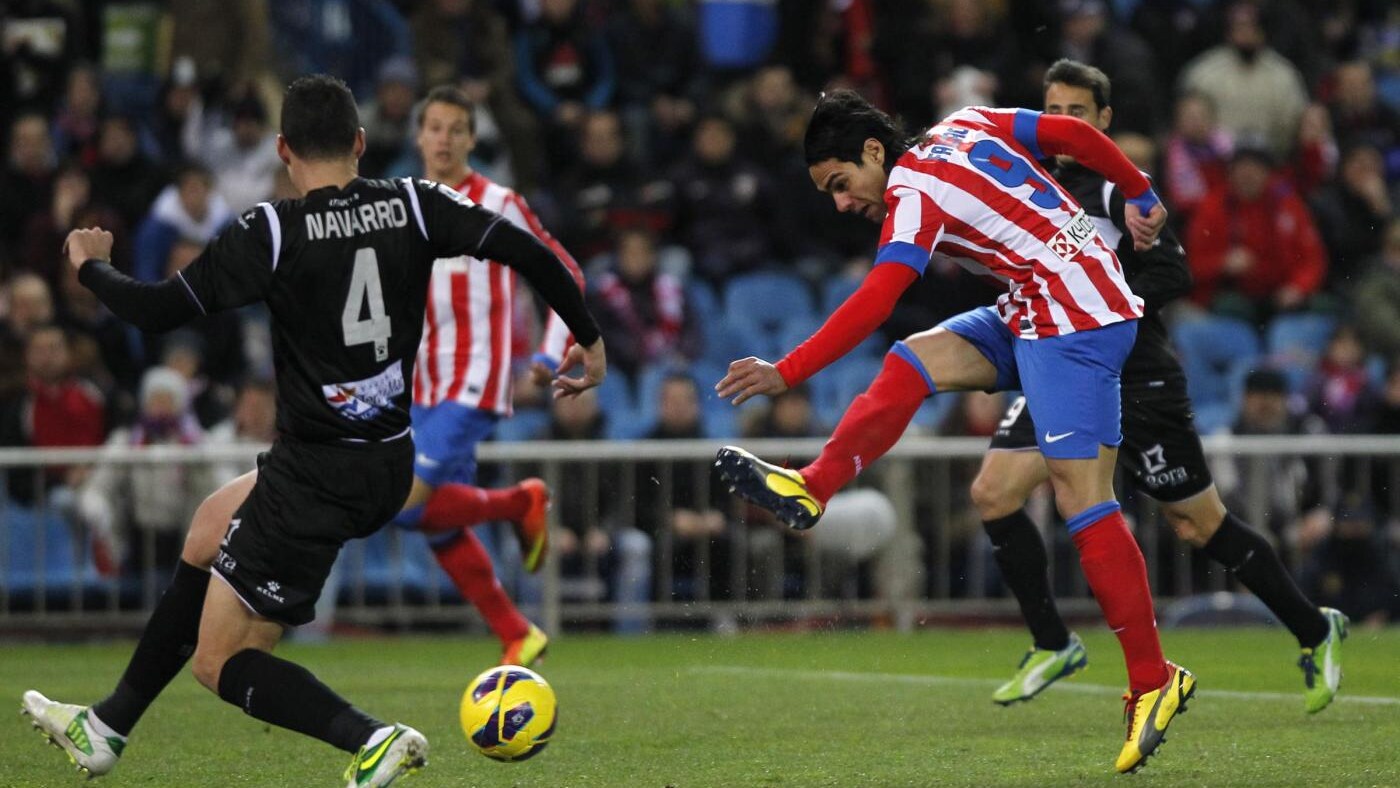 l'attaccante dell'atletico madrid starà fuori per almeno venti giorni