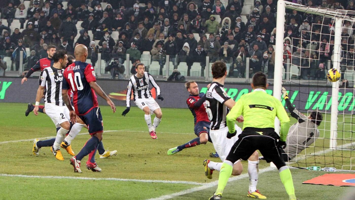 La Juventus viene fermata in casa dal Genoa. I gol dell'anticipo serale della 22a giornata entrambi nella ripresa. Al 53' ha segnato Quagliarella, al 68' ha pareggiato Borriello.