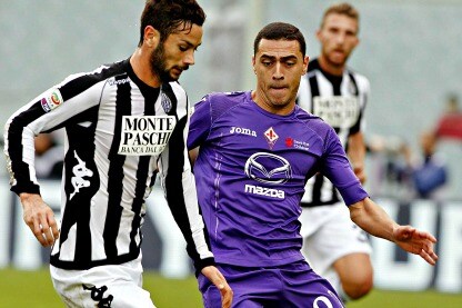 l'attaccante argentino del Siena