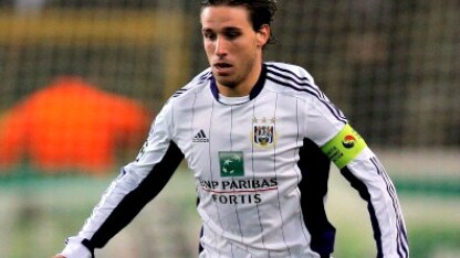 centrocampista dell'anderlecht
