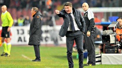 il tecnico del Napoli dà indicazioni