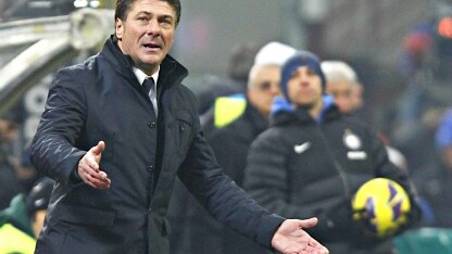 walter mazzarri sulla panchina del napoli