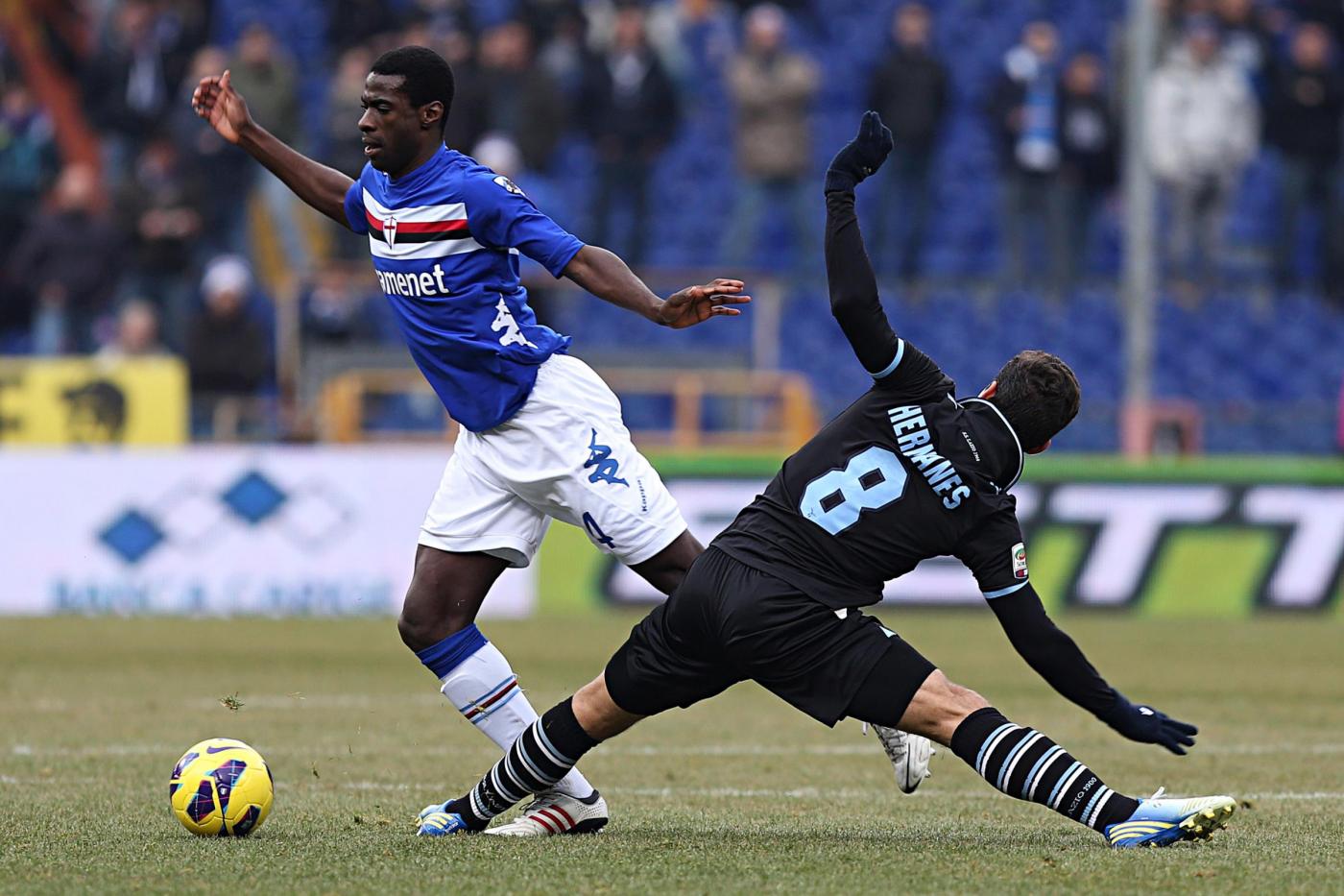 Galliani vorrebbe prendere i due centrocampisti della Sampdoria con la formula del prestito e con il diritto di riscatto a giugno.