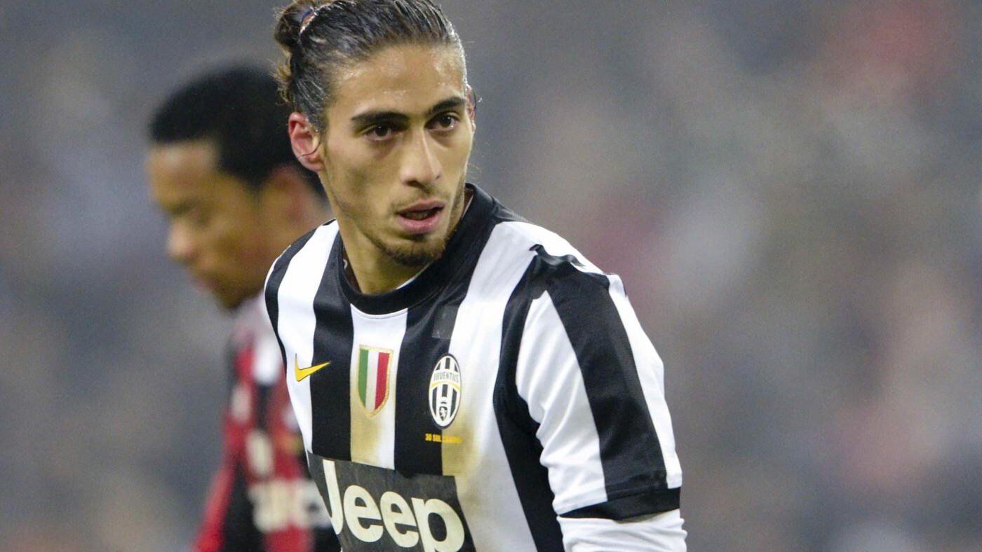 Scambio di calciomercato tra Juventus e Roma: Caceres e Borriello