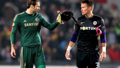 cech portiere del chelsea