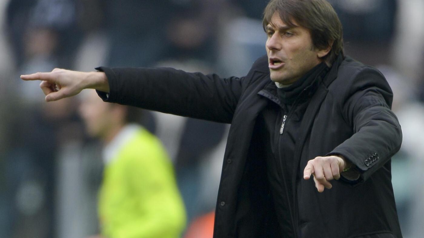 al san paolo la juve si gioca una fetta di scudetto.