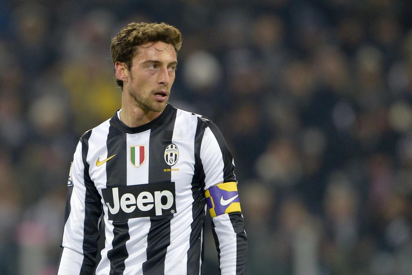 Il tecnico campione d'Italia ha convocato anche Marchisio e Giovinco. A Montella mancano gli squalificati Aquilani e Migliaccio.