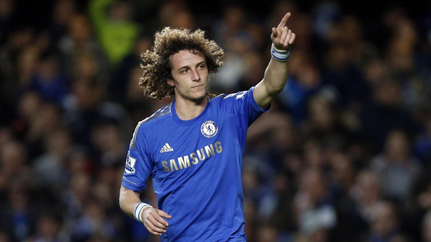 il brasiliano potrebbe passare dal chelsea al barcellona