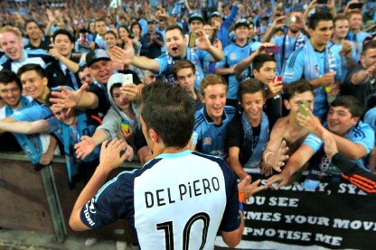 alessandro del piero saluta i tifosi