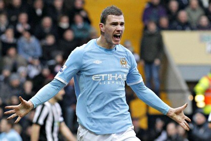 l'attaccante bosniaco del city