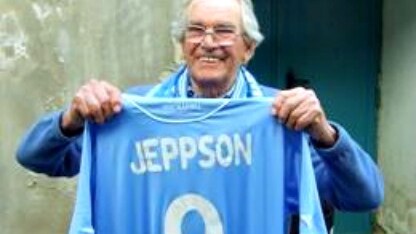 jeppson con la maglia del napoli