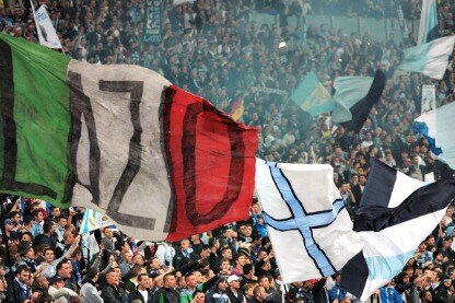 i tifosi della lazio all'olimpico