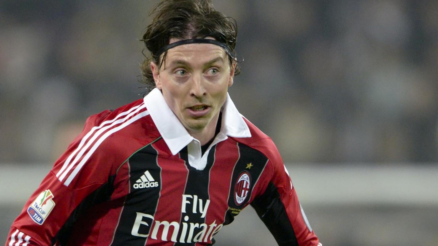 Il centrocampista rossonero domani dovrà vedersela con Xavi ed Iniesta.