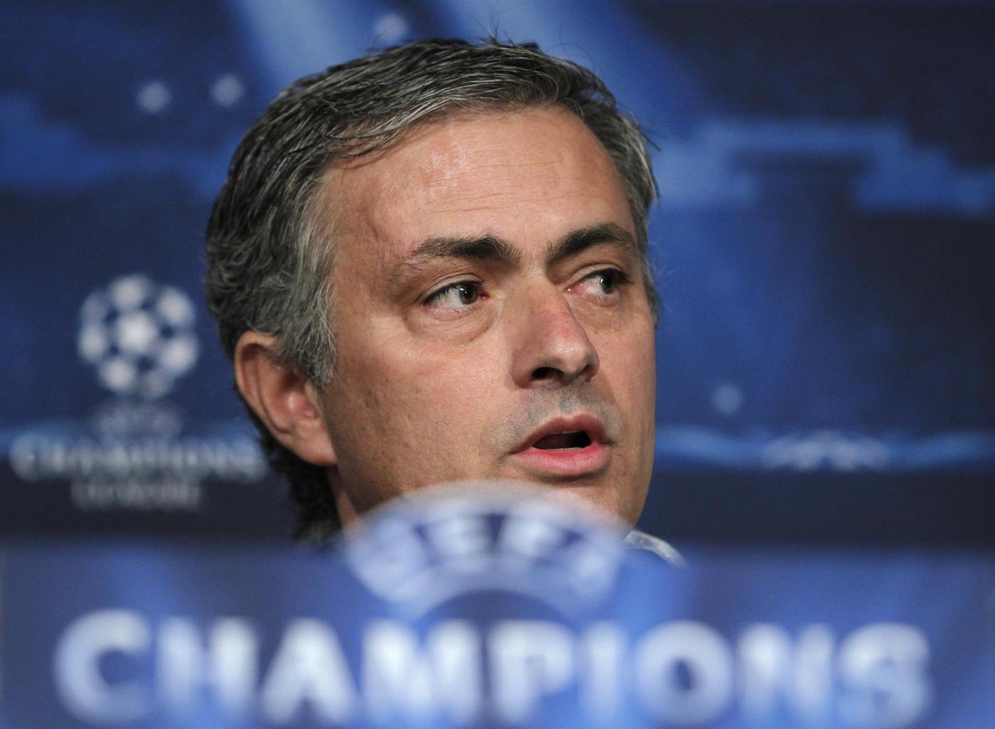 Al 'Santiago Bernabeu' domani sera il Real Madrid ospita il Manchester United di Sir Alex Ferguson.