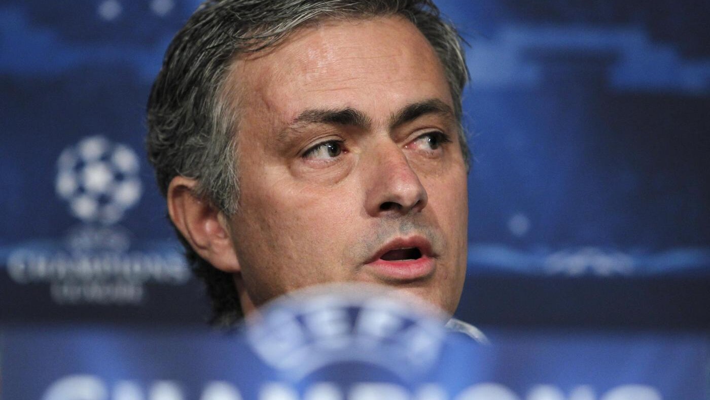 Al 'Santiago Bernabeu' domani sera il Real Madrid ospita il Manchester United di Sir Alex Ferguson.