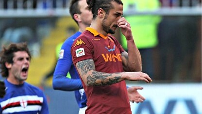 l'attaccante della roma osvaldo