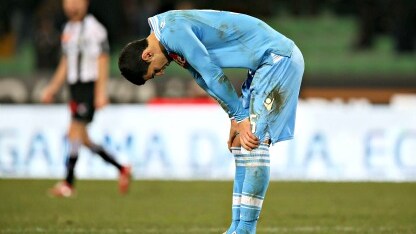 il difensore del napoli operato