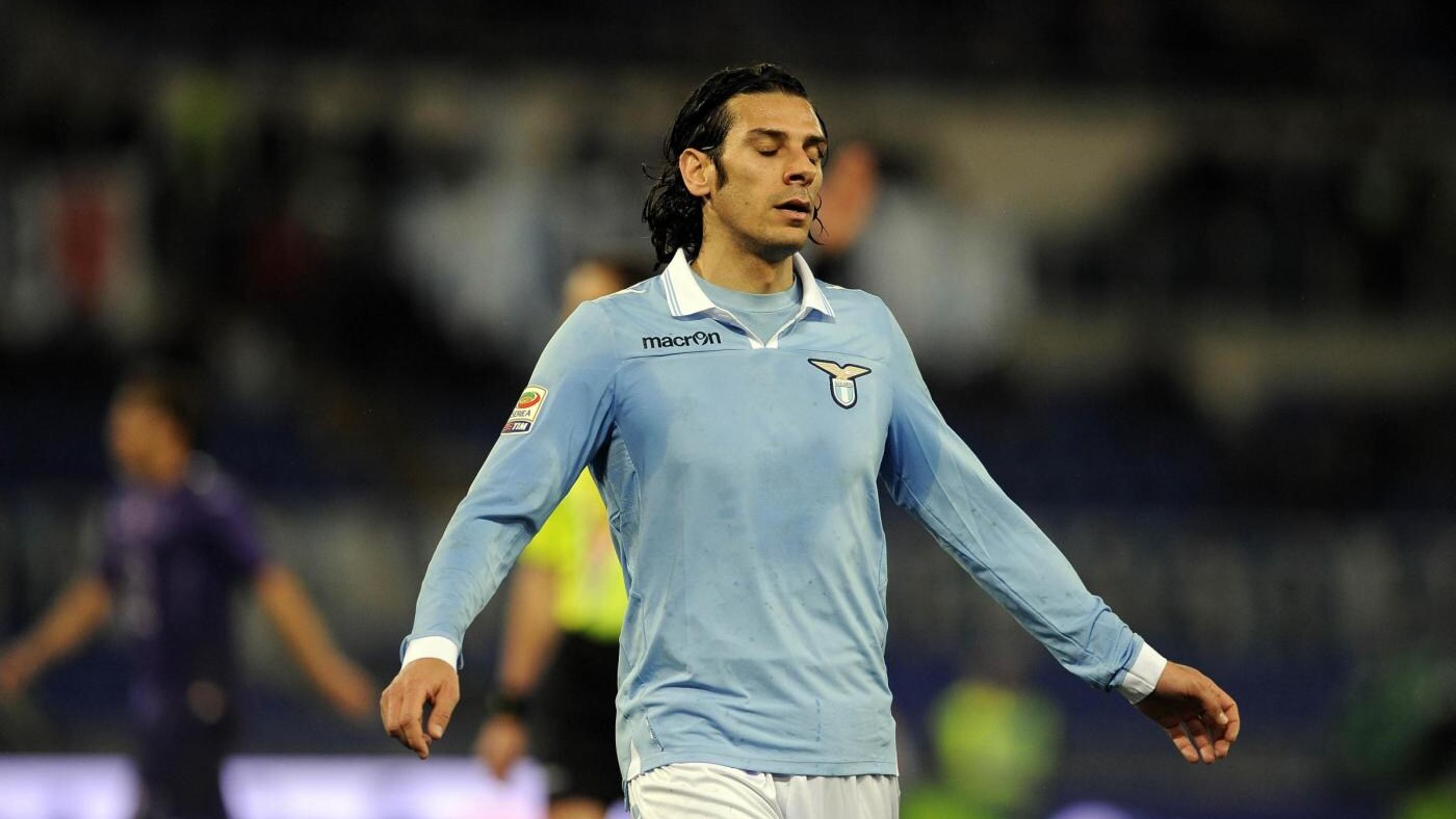 l'attaccante della lazio rischia di non giocare per un mese