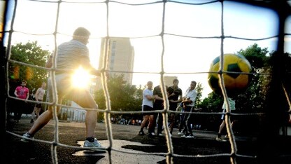una gara di calcio giovanile