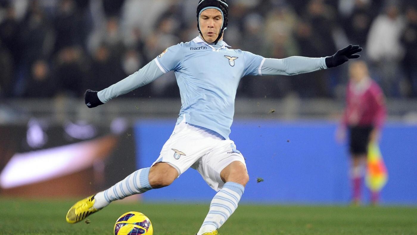 Scolari, che sfiderà gli azzurri a Ginevra il 21 marzo e la Russia di Capello il 25 marzo, ha escluso Ronaldinho.