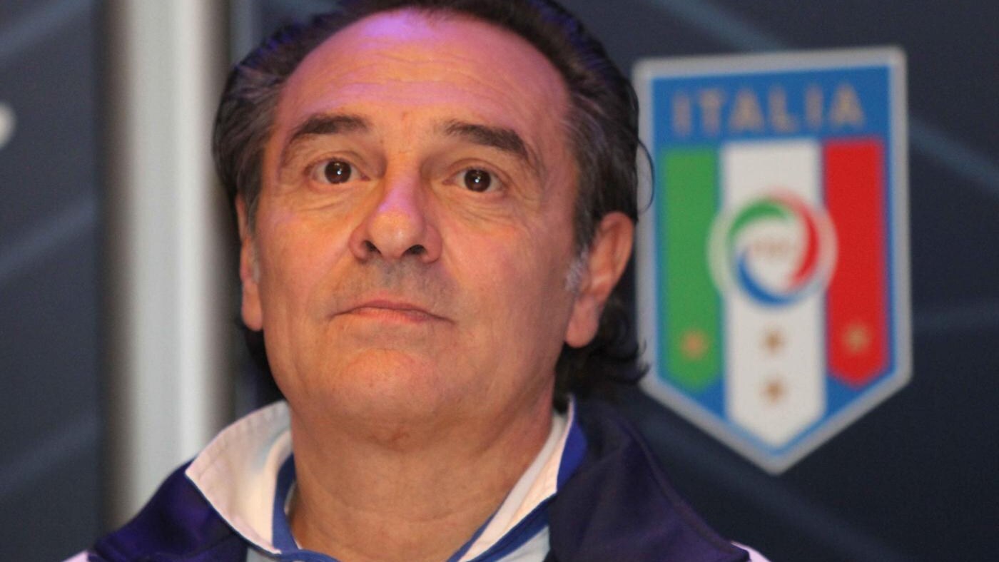 De Sciglio dovrebbe giocare dal primo minuto.