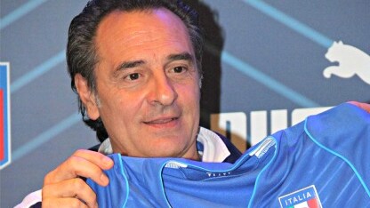 cesare prandelli italia