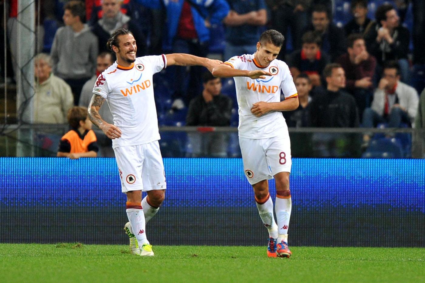 Probabili Formazioni. Andreazzoli ha il dubbio Marquinhos, se il brasiliano non ce la farà in difesa giocherà il giovane Romagnoli. Nel Genoa Bertolacci giocherà alle spalle di Borriello.