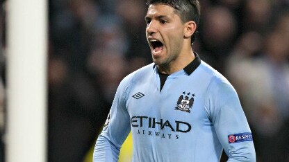sergio aguero sotto porta