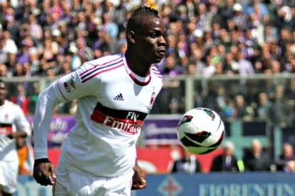 mario balotelli in campo al Franchi