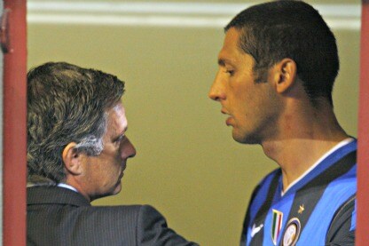 mourinho accanto a materazzi all'inter