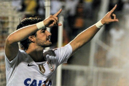 pato in gol con la Ponte Preta