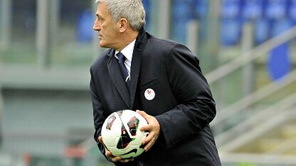 petkovic della lazio a bordo campo