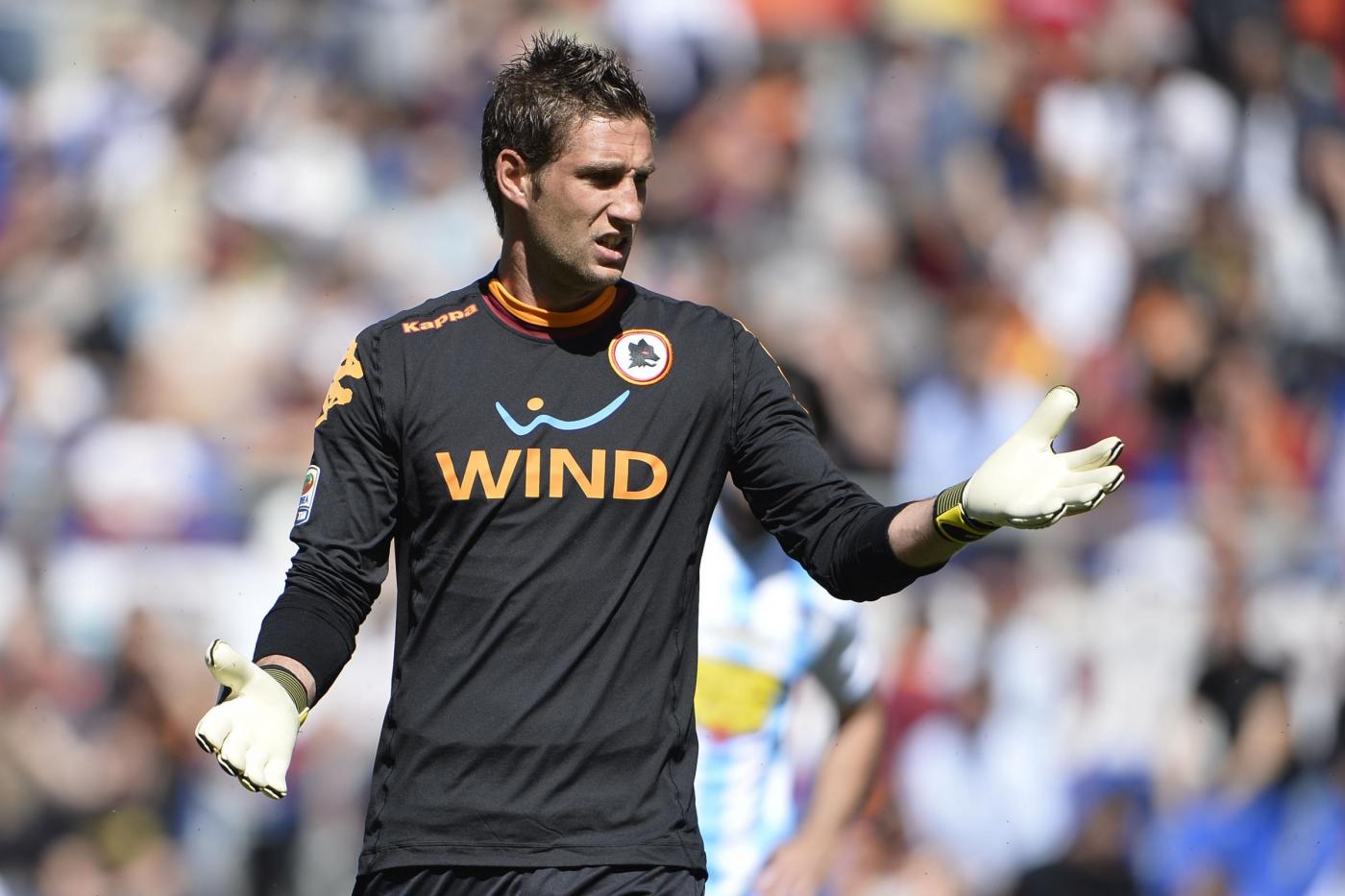 Infortunio per Stekelenburg, salterà Fiorentina-Roma