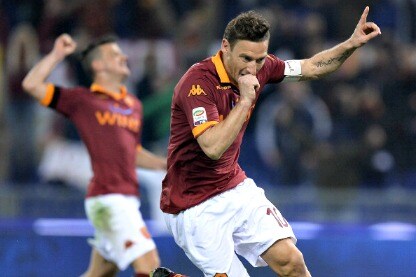francesco totti dopo la rete nel derby