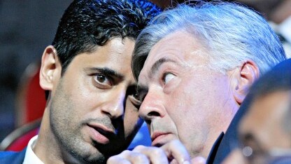 ancelotti accanto al presidente del PSG