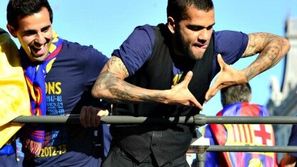 la festa del barcellona sul bus