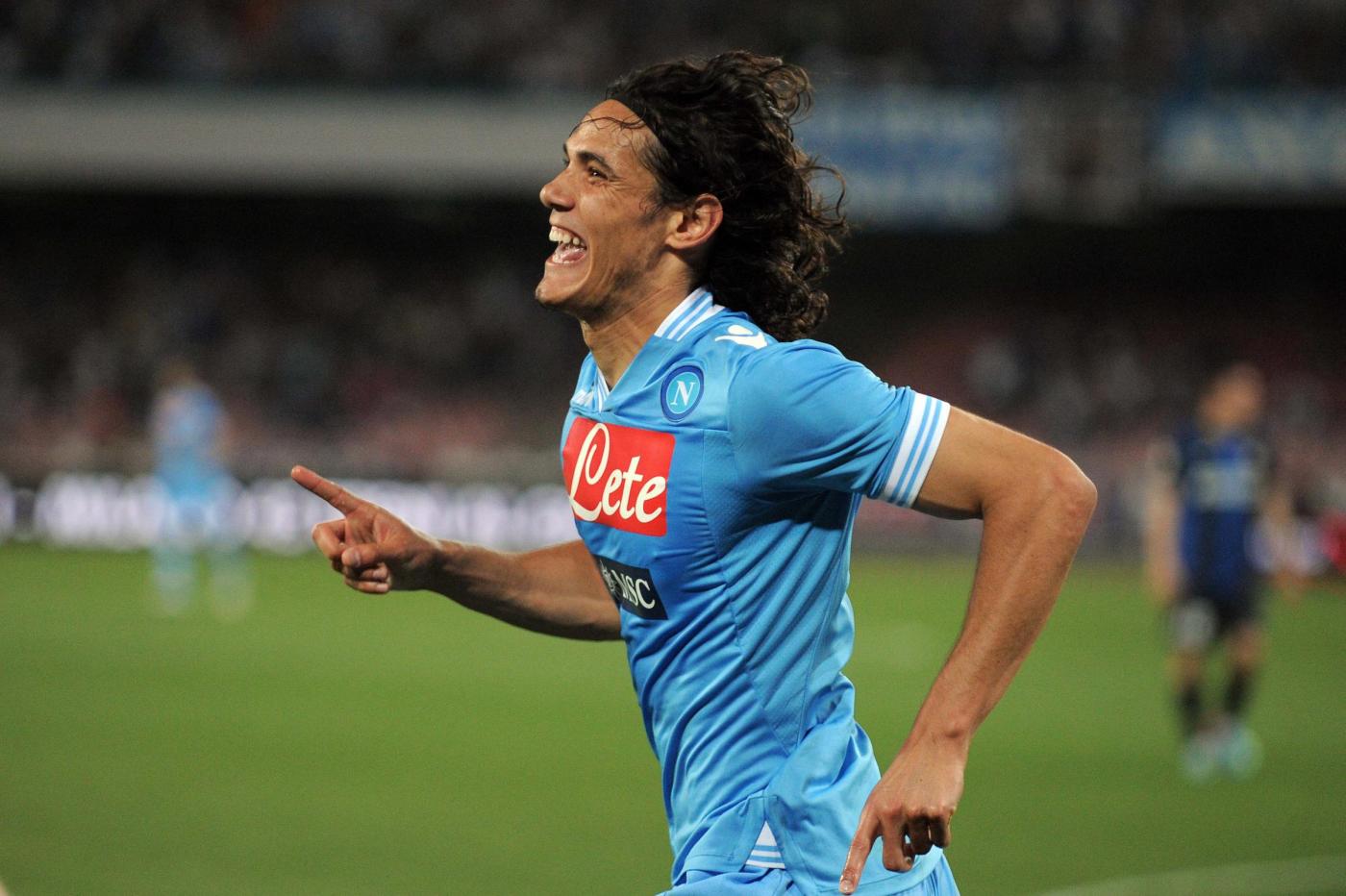 il psg avrebbe trovato l'accordo con edinson cavani