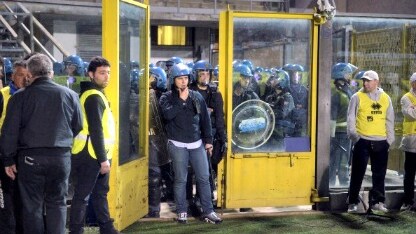 la polizia allo stadio