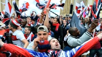 i tifosi parigini