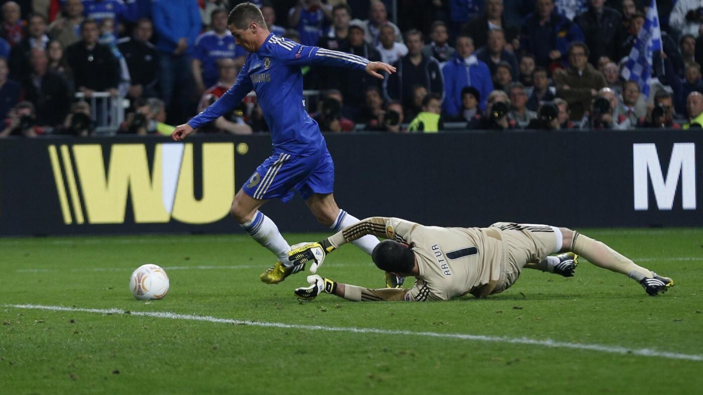 In carriera l'attaccante spagnolo ha vinto un Mondiale e due Europei con la Spagna, la Champions League e l'Europa League con il Chelsea.