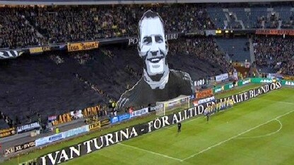 la coreografia dei tifosi del solna