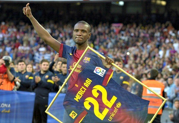 abidal dice addio al suo pubblico