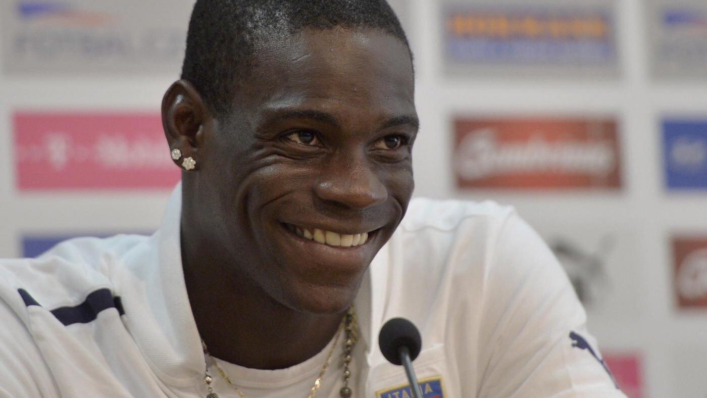 Pelè: "Balotelli è un grande centravanti"