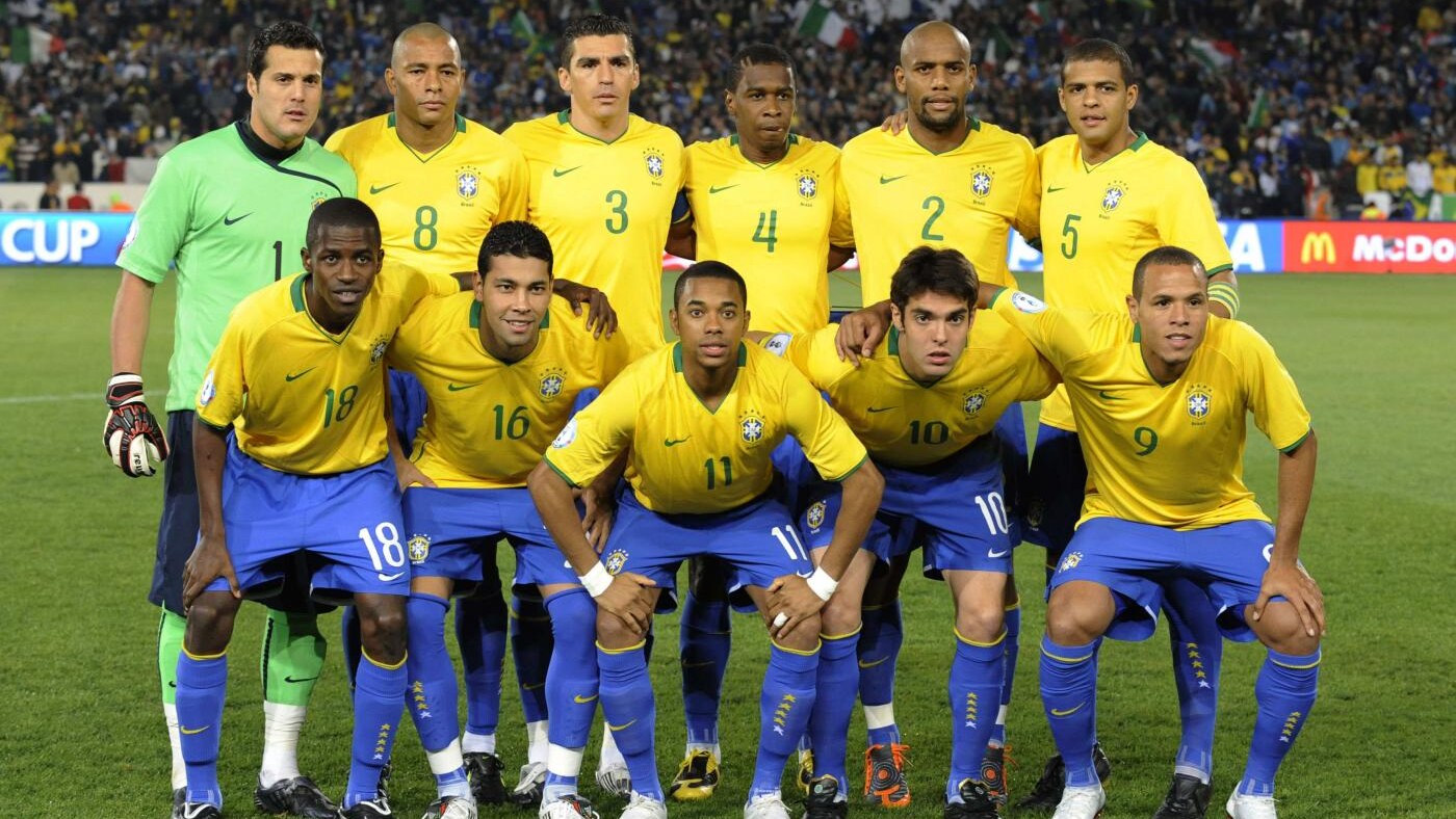 Il Brasile dopo aver vinto nel 2005 e nel 2009 nel Mondiale successivo si è fermato ai quarti di finale, peggio è andata alla Francia, che dopo aver vinto nel 2001, uscì nella fase a girone nel Mondiale nippo-coreano.