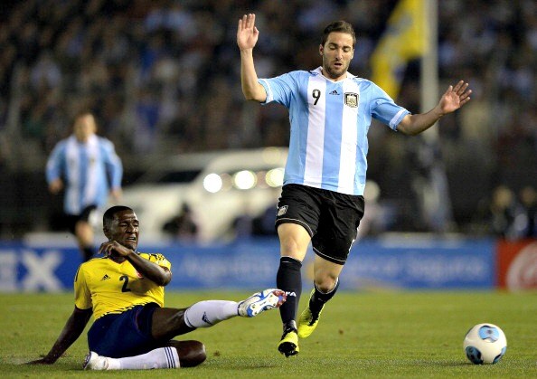 higuain in azione