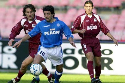 fabio pecchia del napoli in azione