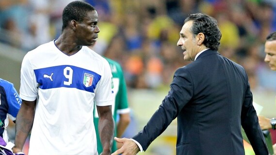 prandelli rimprovera balotelli