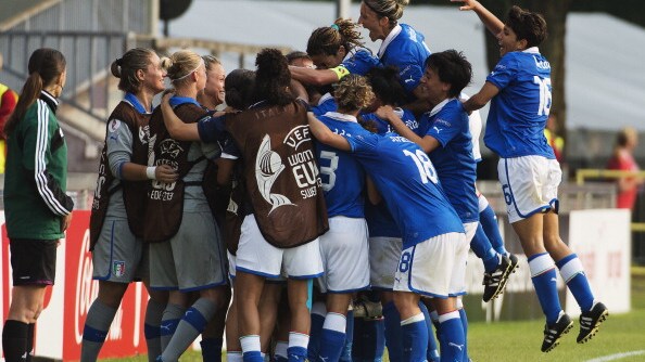 Esultanza Italia femminile