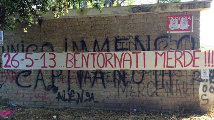 striscione contro la roma