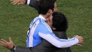 maradona ha lanciato il 'pipita' con la seleccion